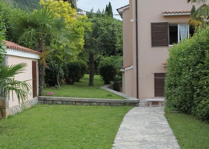 With A Parking Space Icici, Opatija - 7988 公寓 Ičići
