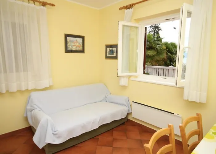 Апартаменты With A Parking Space Icici, Opatija - 7988 *